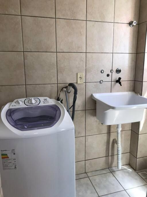 Apto Em Condominio No Centro De Bombinhas, Proximo Da Praia Extérieur photo