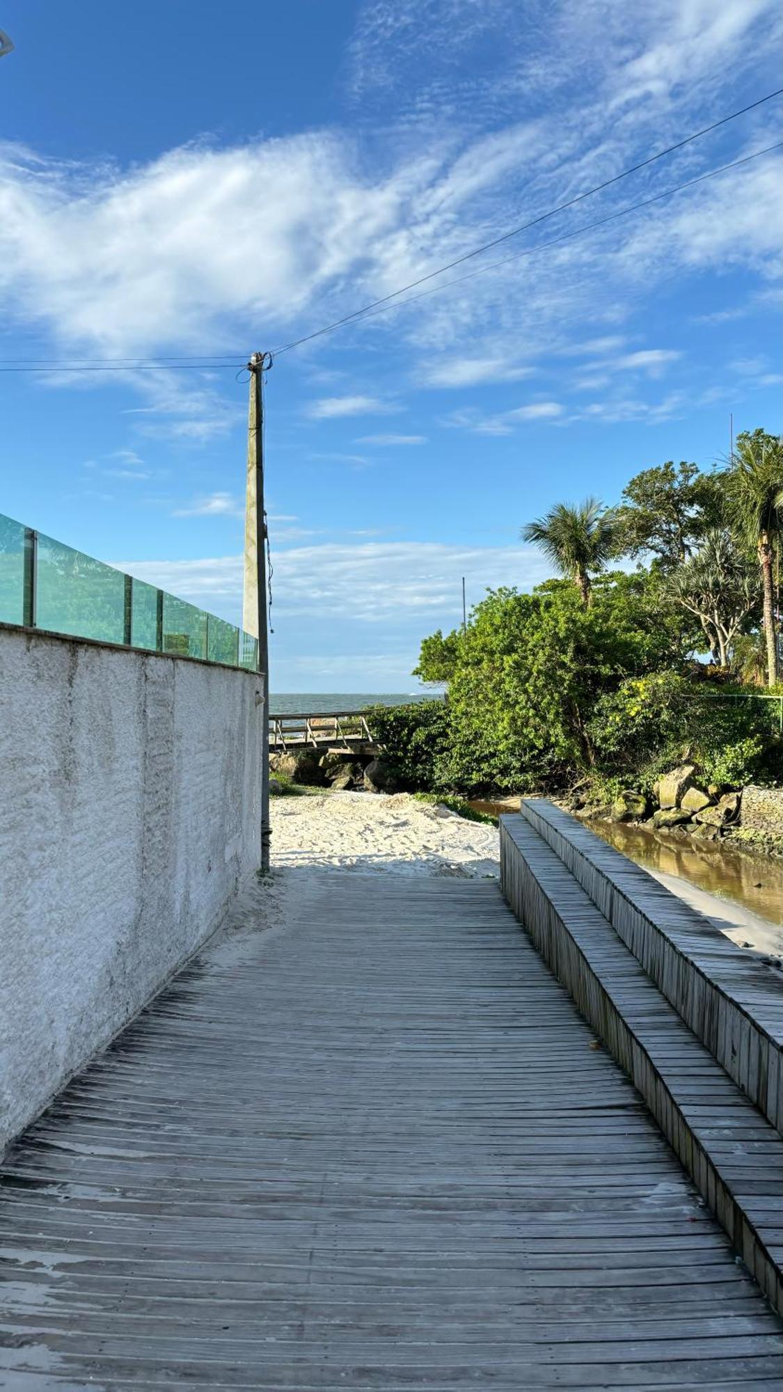 Apto Em Condominio No Centro De Bombinhas, Proximo Da Praia Extérieur photo