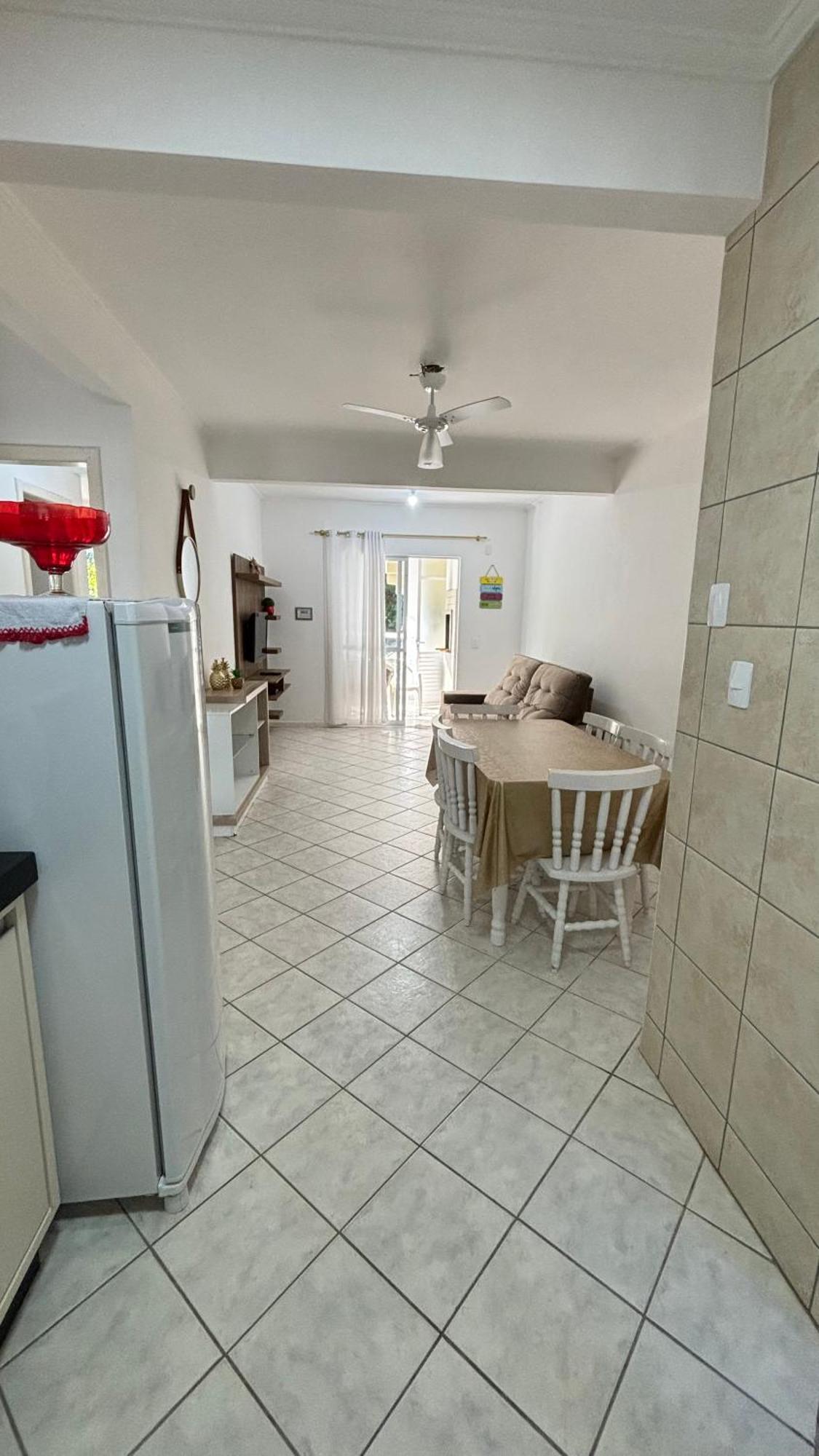 Apto Em Condominio No Centro De Bombinhas, Proximo Da Praia Extérieur photo
